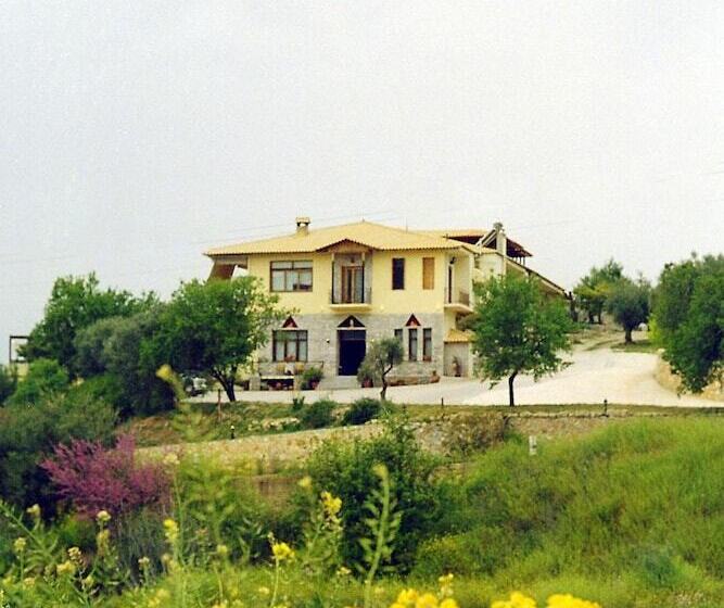 Отель La Petite Planete