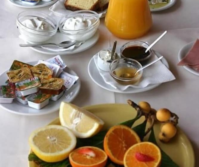 Отель La Petite Planete