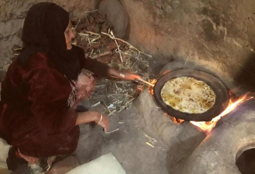 Отель Les Jardins Du M Goun