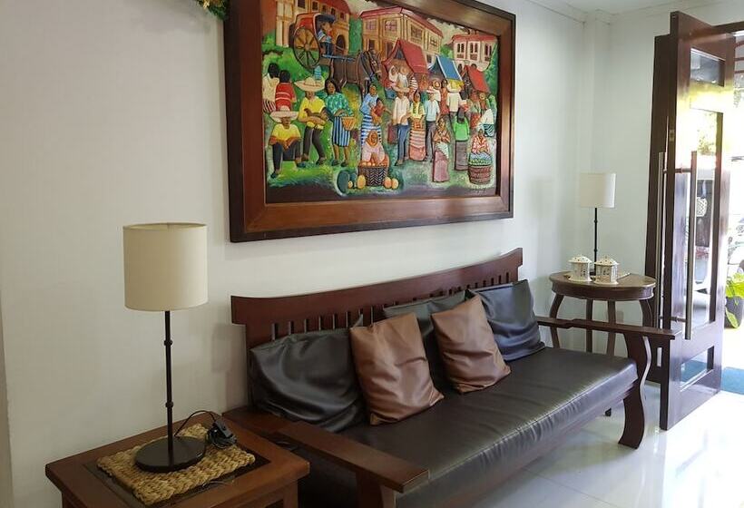 فندق Lola Natividad