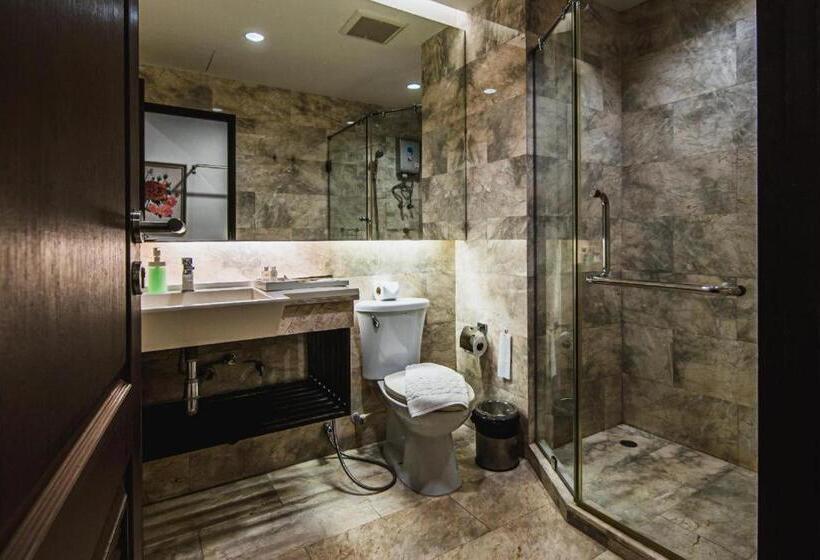 Отель Lumphawa Amphawa