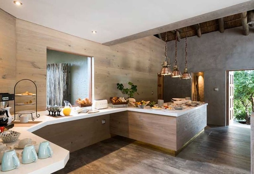 호텔 Lush Private Game Lodge