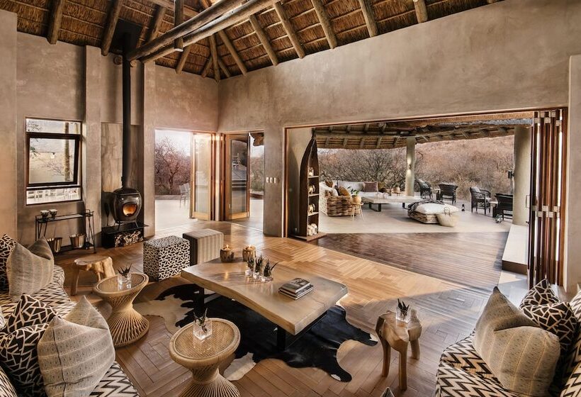 호텔 Lush Private Game Lodge