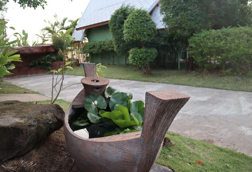 ホテル Maya Resort