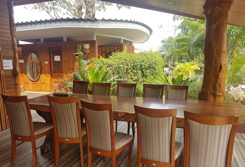 בית מלון כפרי Maya Resort