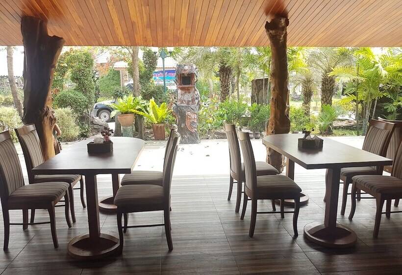 ホテル Maya Resort