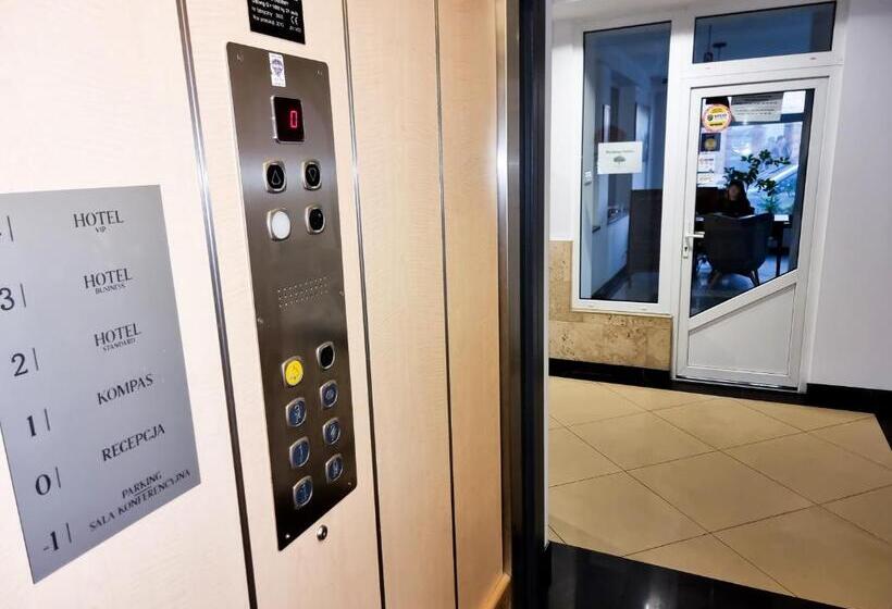 Отель Orange Tree