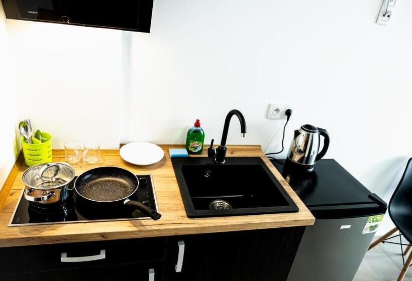 Отель Orange Tree