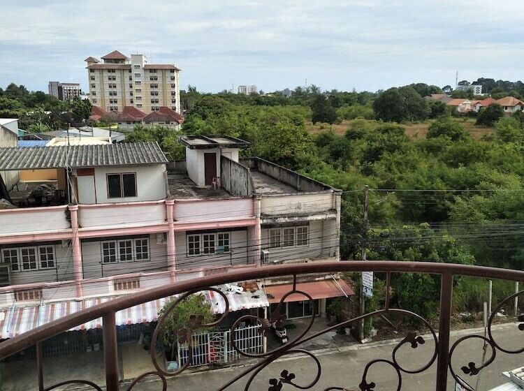 Hotel P. Place Service Residence