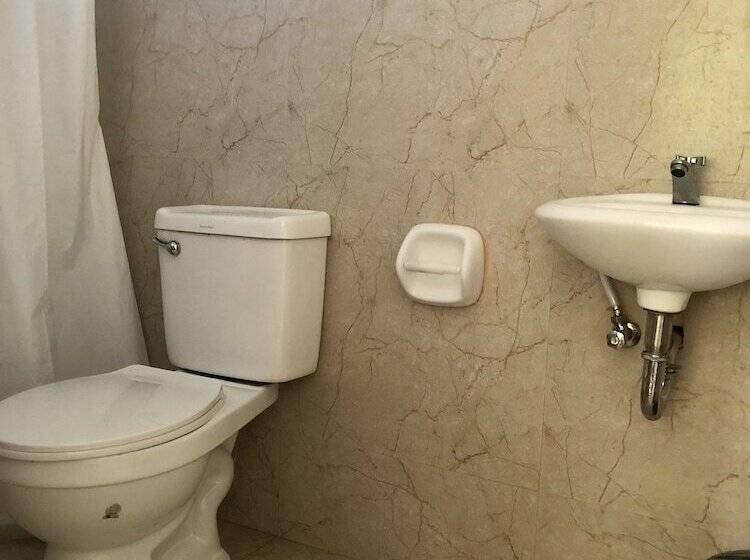 هتل Pabua S Cottages