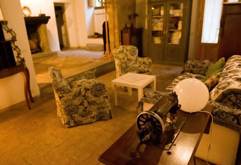 בית מלון כפרי Palazzo Contino