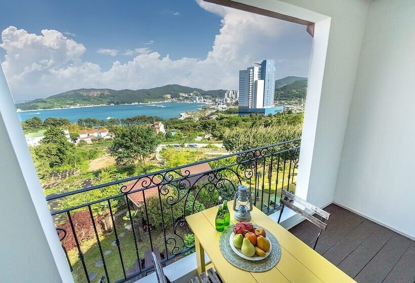 Отель Greennarae Pension