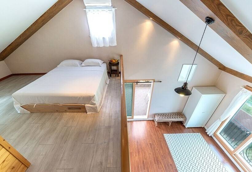 Отель Greennarae Pension