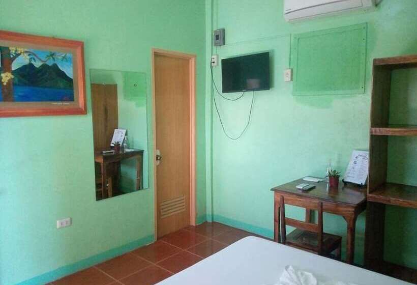 فندق Reddoorz At July S Haven Seaside Pension Camiguin