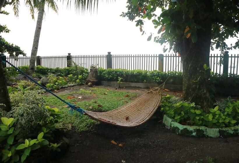 فندق Reddoorz At July S Haven Seaside Pension Camiguin