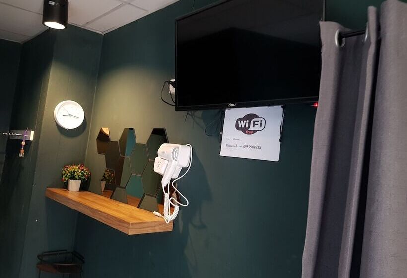 בית מלון כפרי Room 9 Hometel