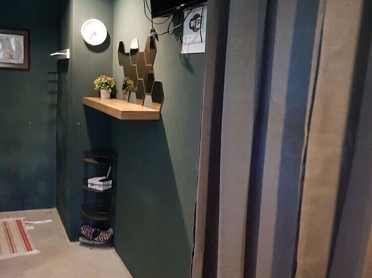 בית מלון כפרי Room 9 Hometel