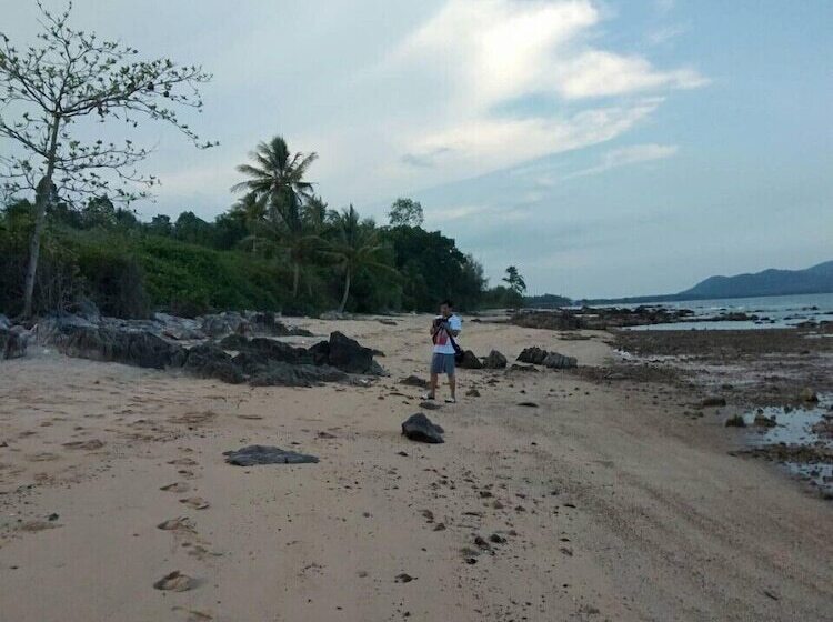 בית מלון כפרי Room 9 Hometel