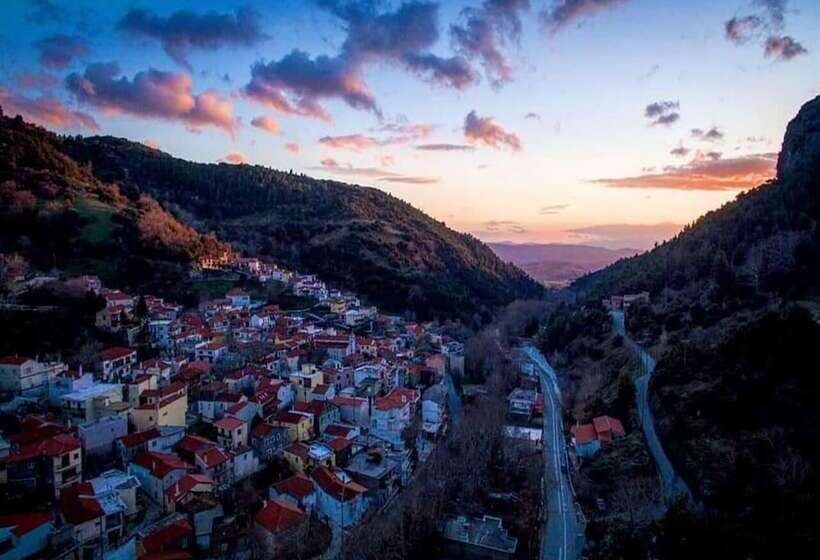 בית מלון כפרי Steni