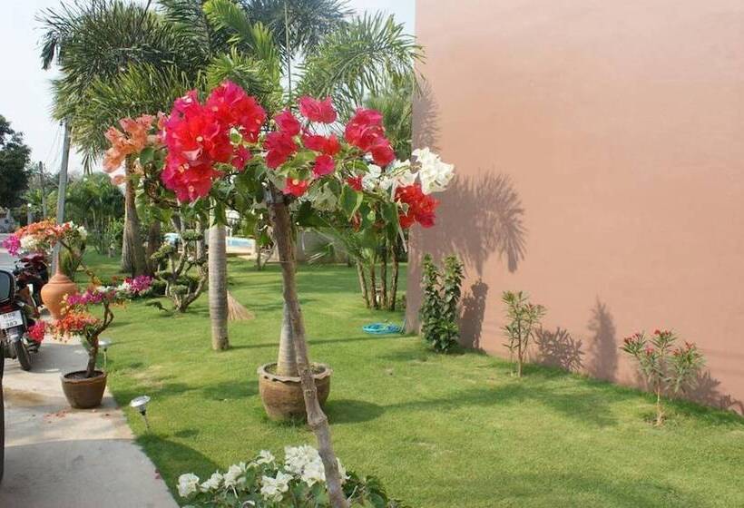 فندق Sumali Villa