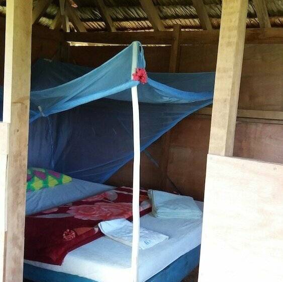 هتل Tanna Eco Venture Bungalow