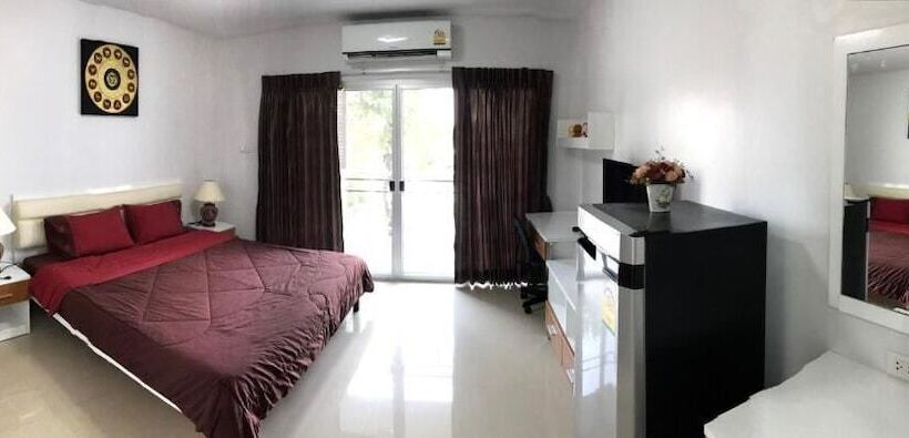 فندق Taweesuk Residence