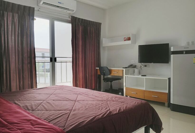 فندق Taweesuk Residence