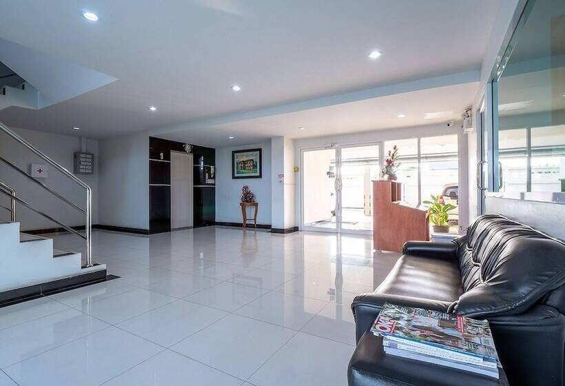 فندق Taweesuk Residence