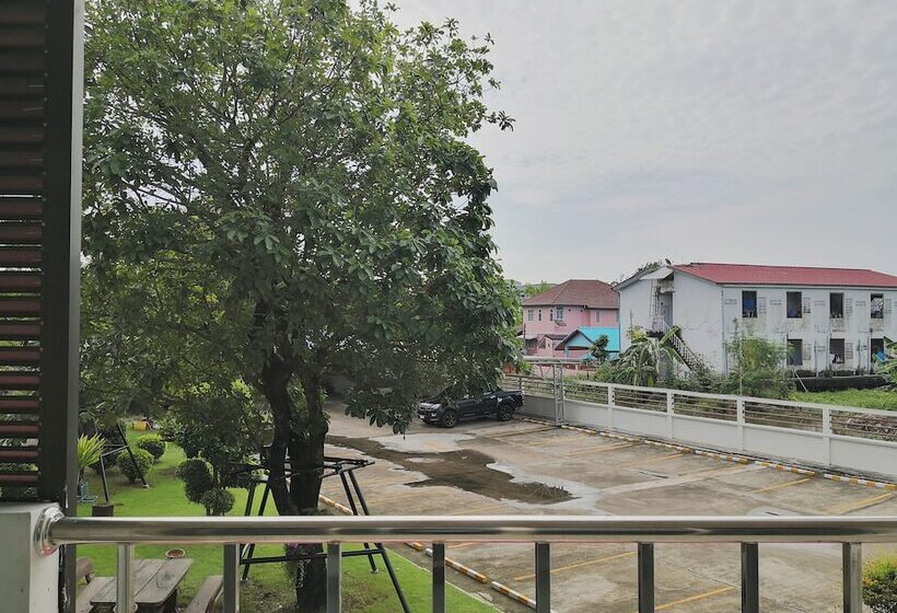 فندق Taweesuk Residence