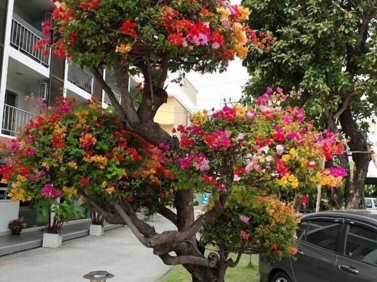 فندق Taweesuk Residence