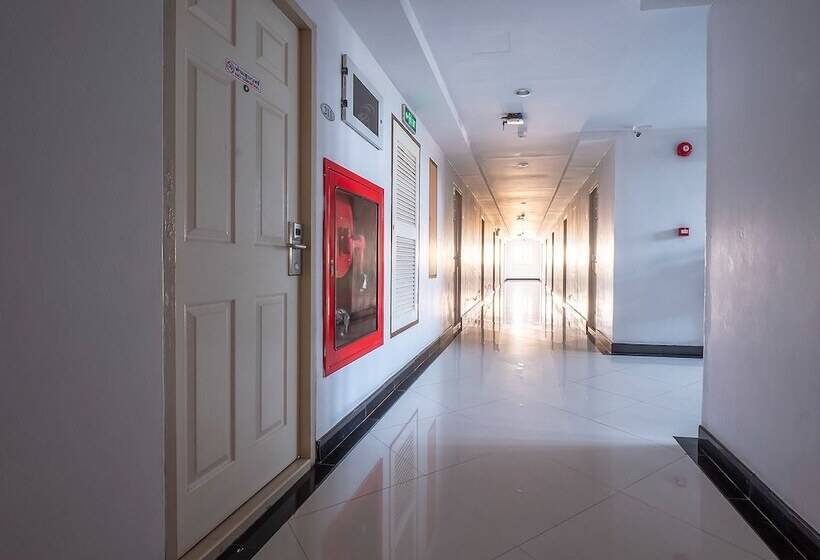 فندق Taweesuk Residence