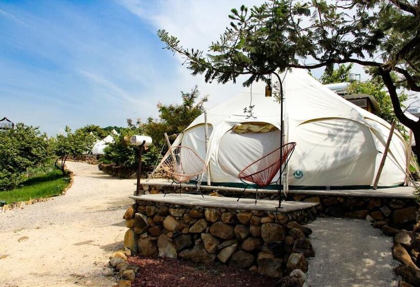 ホテル Tendo Glamping