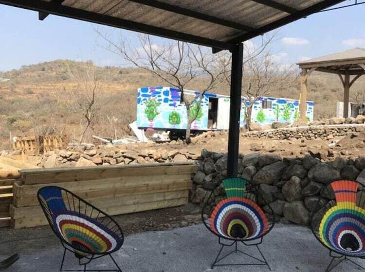 ホテル Tendo Glamping