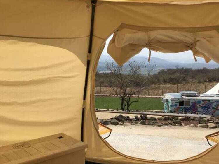 ホテル Tendo Glamping