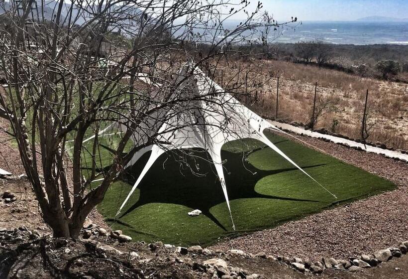 ホテル Tendo Glamping