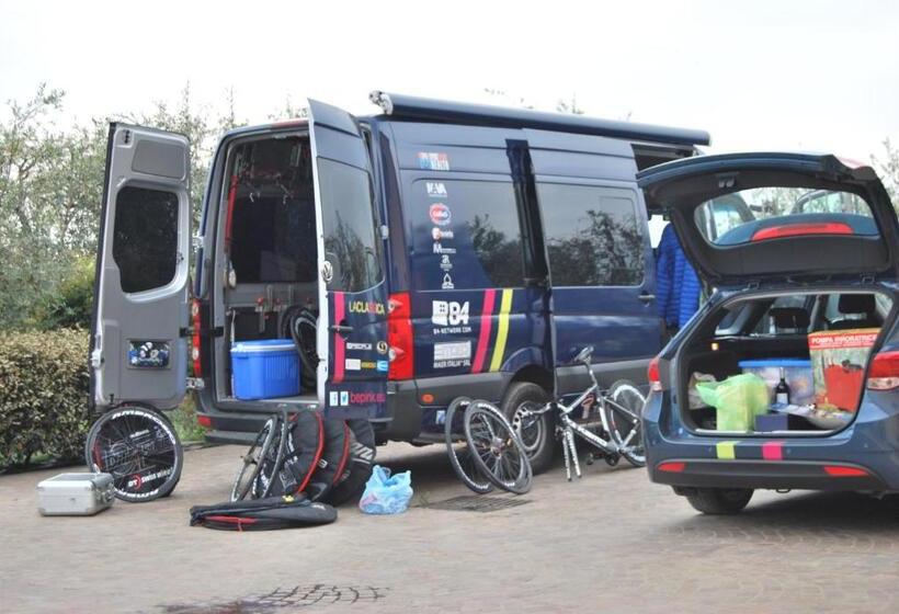 호텔 Tenuta Fortelongo