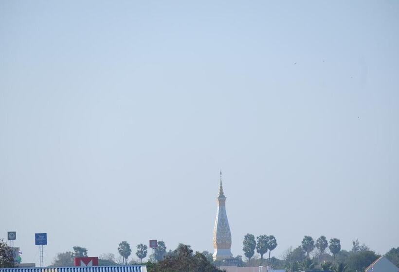 Thatphanom View Hotel Nakhon