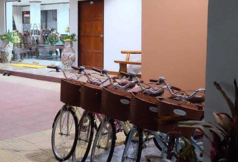 Thatphanom View Hotel Nakhon