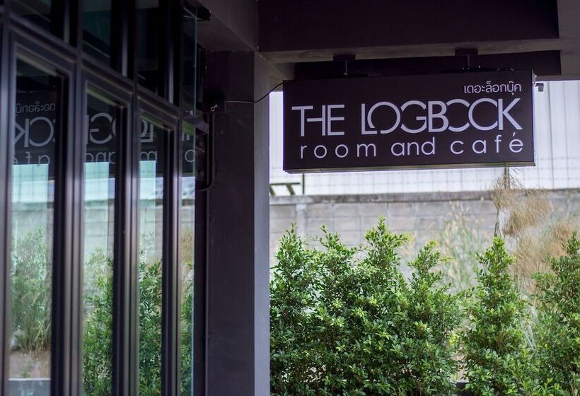هتل The Logbook Room And Cafe