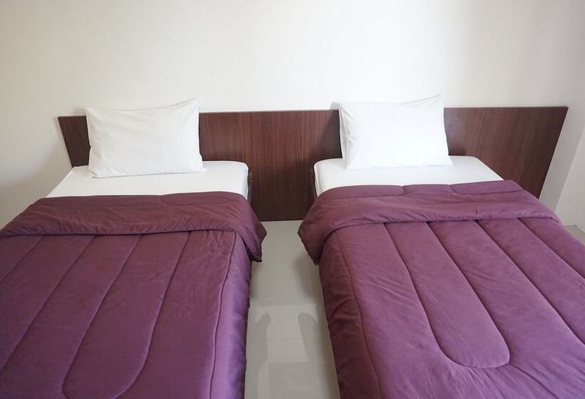 בית מלון כפרי The Nine Mansion