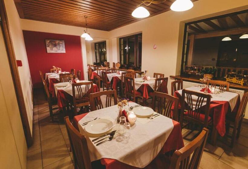 호텔 Thea Mainalou