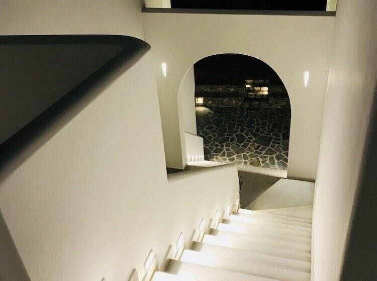 فندق Theasis Luxury Suites