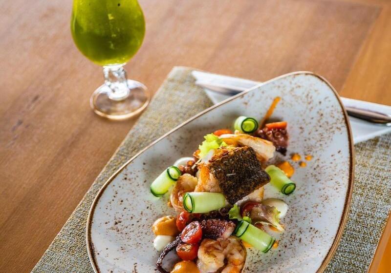 Отель Three Sixty   Adults Only