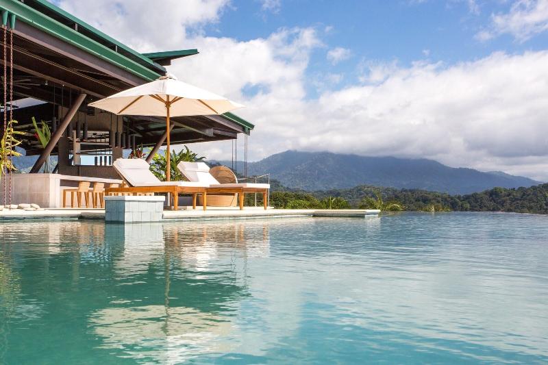 Отель Three Sixty   Adults Only