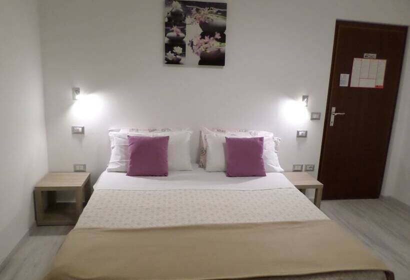 فندق Villa Ester