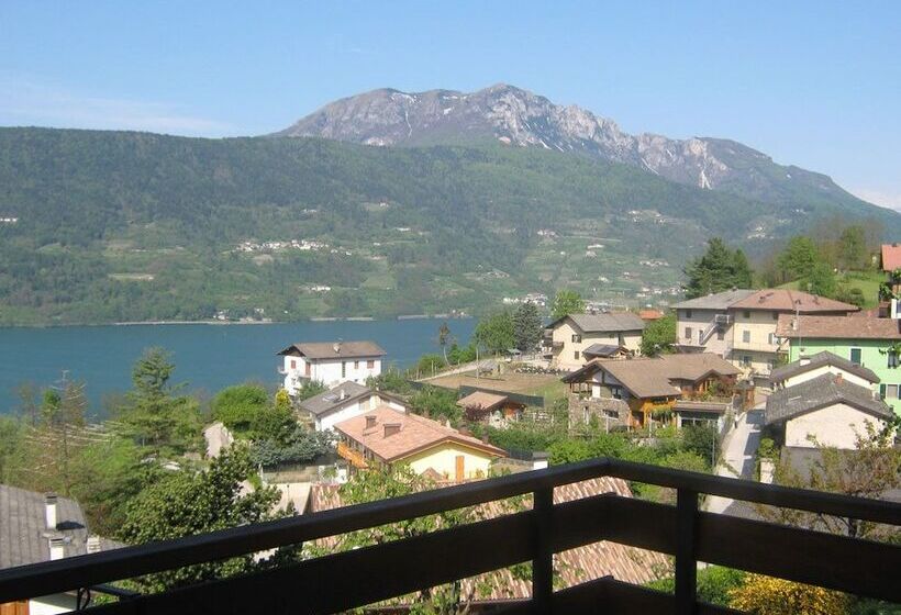 فندق Villa Ester