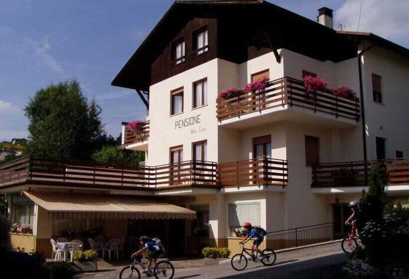 فندق Villa Ester