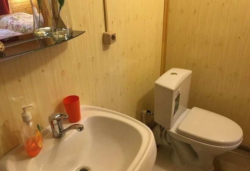 Отель Vladimirski Hutorok