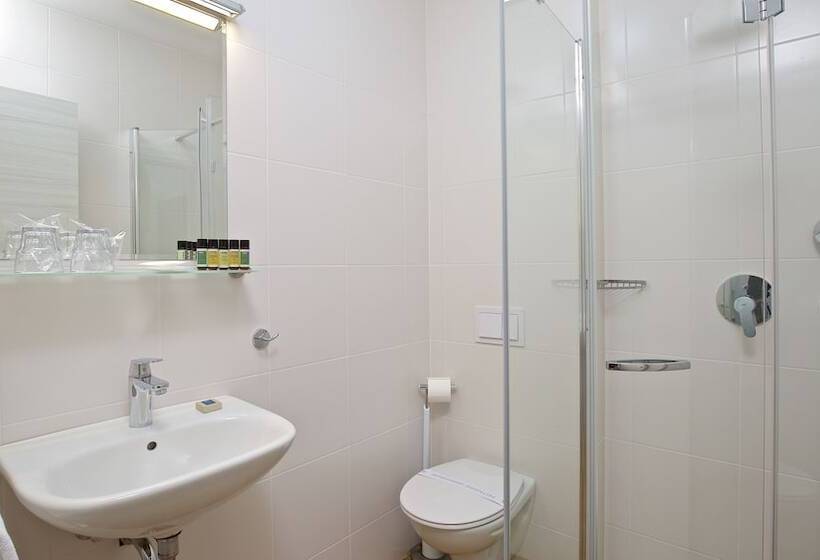 ホテル Pension Vuglec Breg