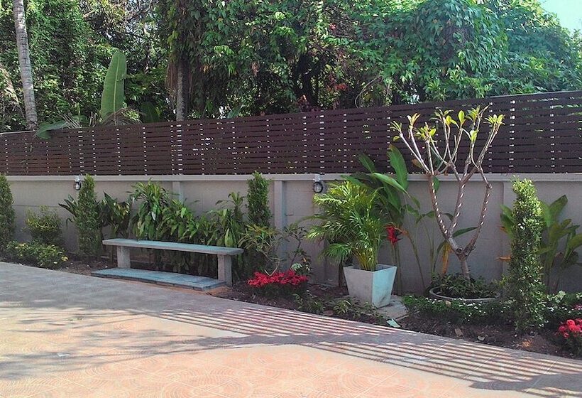 فندق Waen Petch Place